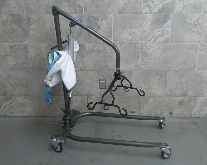 Manual Lift with Sling