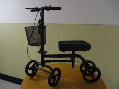 Knee Walker