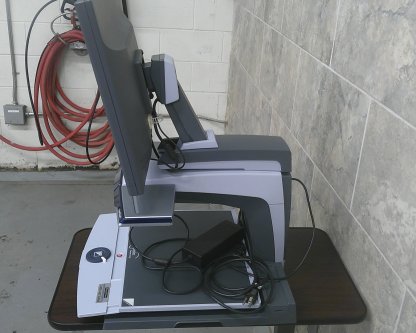 Optelec Clearview+ side