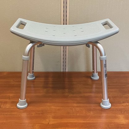 SHOWER CHAIR