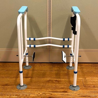 TOILET SAFETY FRAME