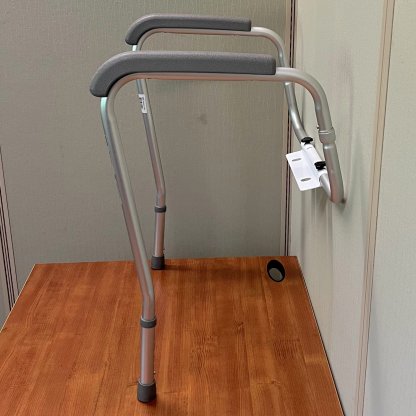 TOILET SAFETY FRAME