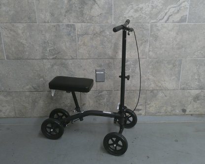 knee walker