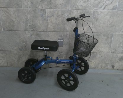 knee walker