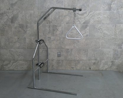 Trapeze with Base