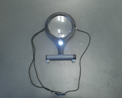 Hands Free Magnifier