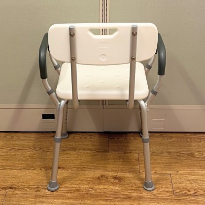 SHOWER CHAIR WITH BACK AND ARMS