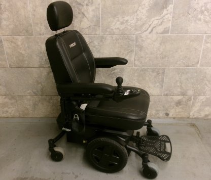 Basic Power Wheelchair 20x21