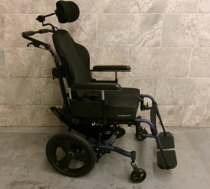 Manual Wheelchair 18x20 - Tilt in Space 