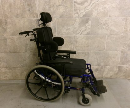 Manual Wheelchair 17x22 - Tilt in Space 