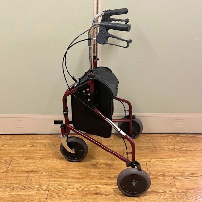3 WHEELED WALKER
