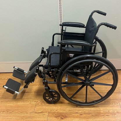 MANUAL WHEELCHAIR