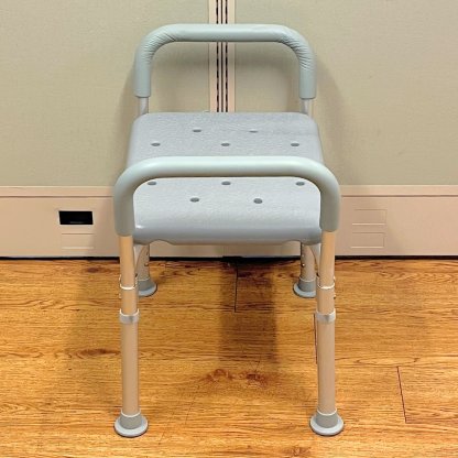 SHOWER CHAIR WITH ARMS