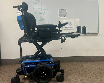 Quantum Power Wheelchair iLevel feature engaged