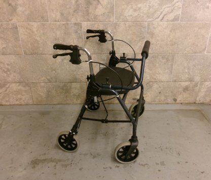 bariatric 4 wheel rollator