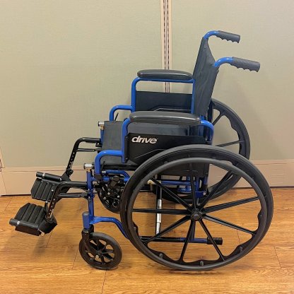 MANUAL WHEELCHAIR