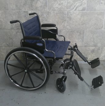 Manual Wheelchair 24x17 - Bariatric