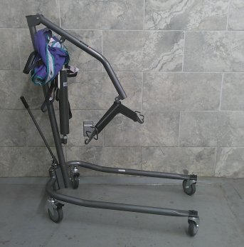 Manual Lift with Sling