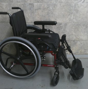 Manual Wheelchair 16x18