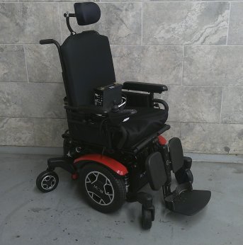 Complex Power Wheelchair 17x17