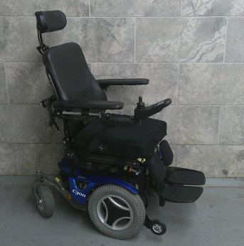 Complex Power Wheelchair 18x18
