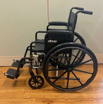MANUAL WHEELCHAIR