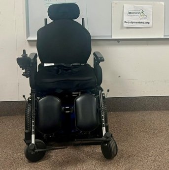 Quantum Power Wheelchair