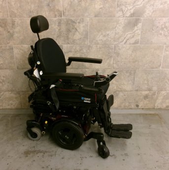 Complex Power Wheelchair 18x18
